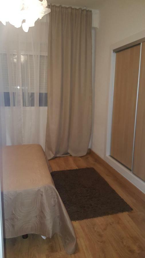 Pension Yna Holiday Малага Екстер'єр фото