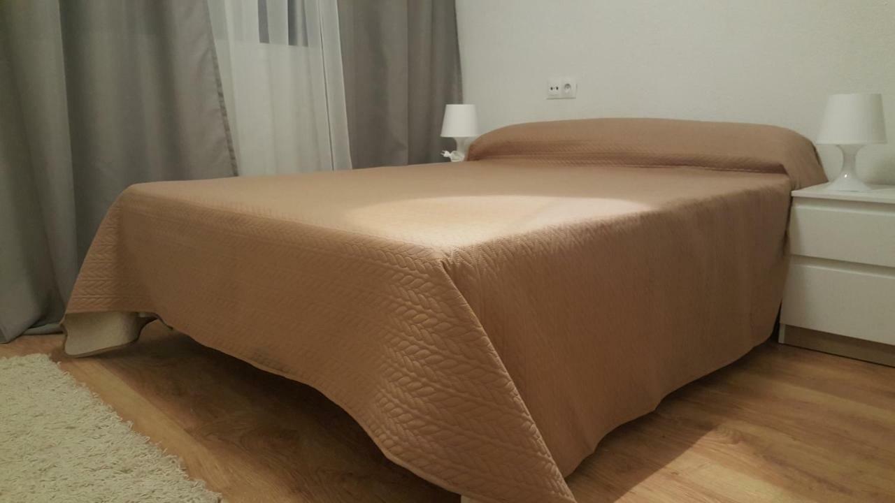 Pension Yna Holiday Малага Екстер'єр фото