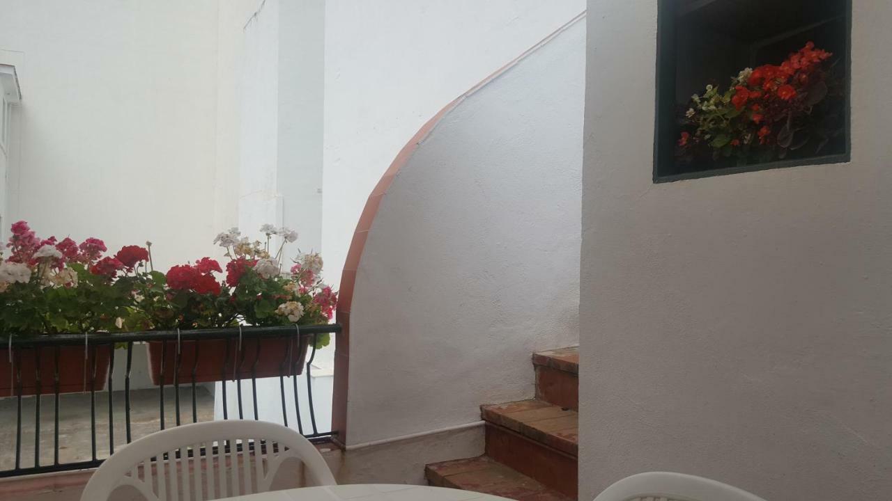 Pension Yna Holiday Малага Екстер'єр фото